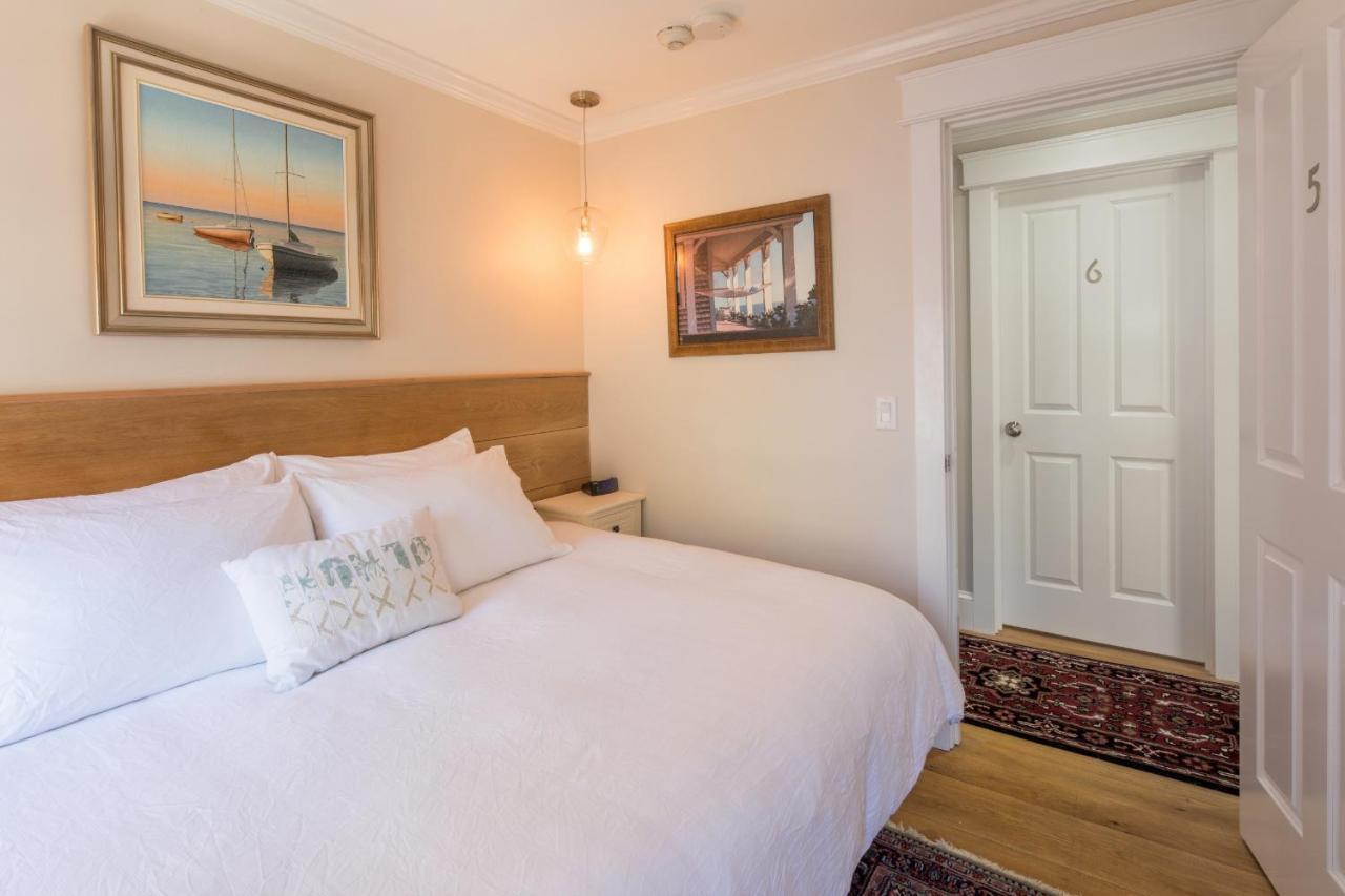The Clarendon House Bed & Breakfast Провинстаун Екстериор снимка
