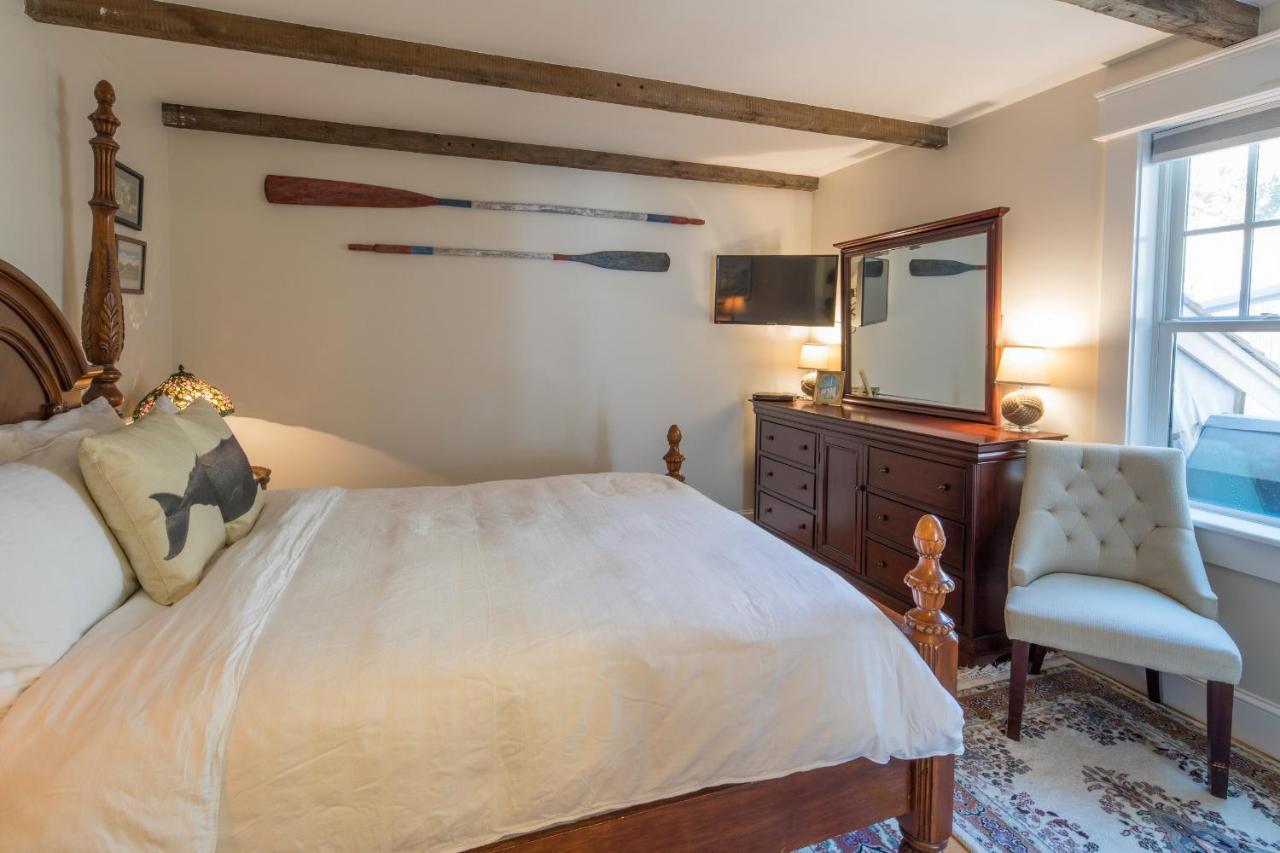 The Clarendon House Bed & Breakfast Провинстаун Екстериор снимка
